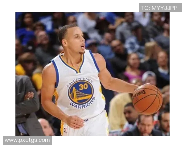 球星高空球技巧解析:如何在空中掌控比赛节奏与得分机会 球星高空球技巧解析:如何在空中掌控比赛节奏与得分机会